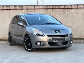 Peugeot 5008/E5/Automata/Navi/Panoramic/Posibilitate rate cu Avans 0