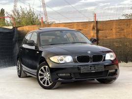 BMW 118d 143P/Xenon/Navi/Trapa/Posibilitate rate cu Avans 0